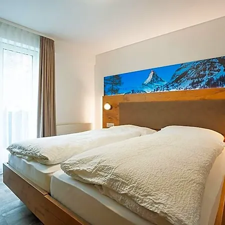 Patricia Self-check-in & Access At Alpen 3* Zermatt