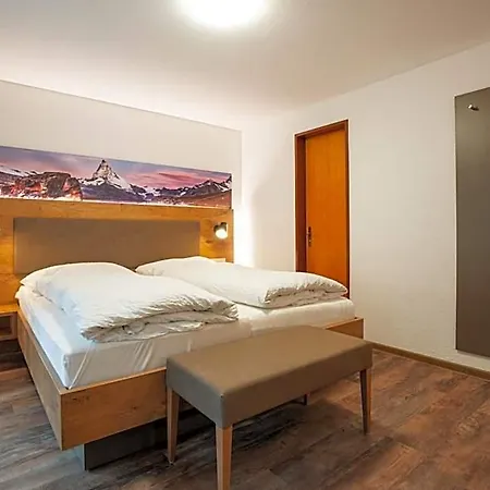 Patricia Self-check-in & Access At Alpen 3*