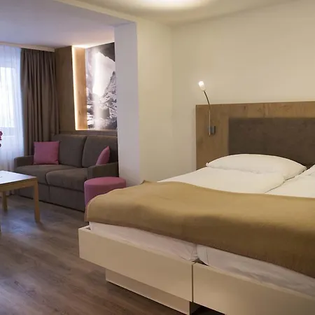 Aparthotel Patricia Self-check-in & Access At Alpen 3*